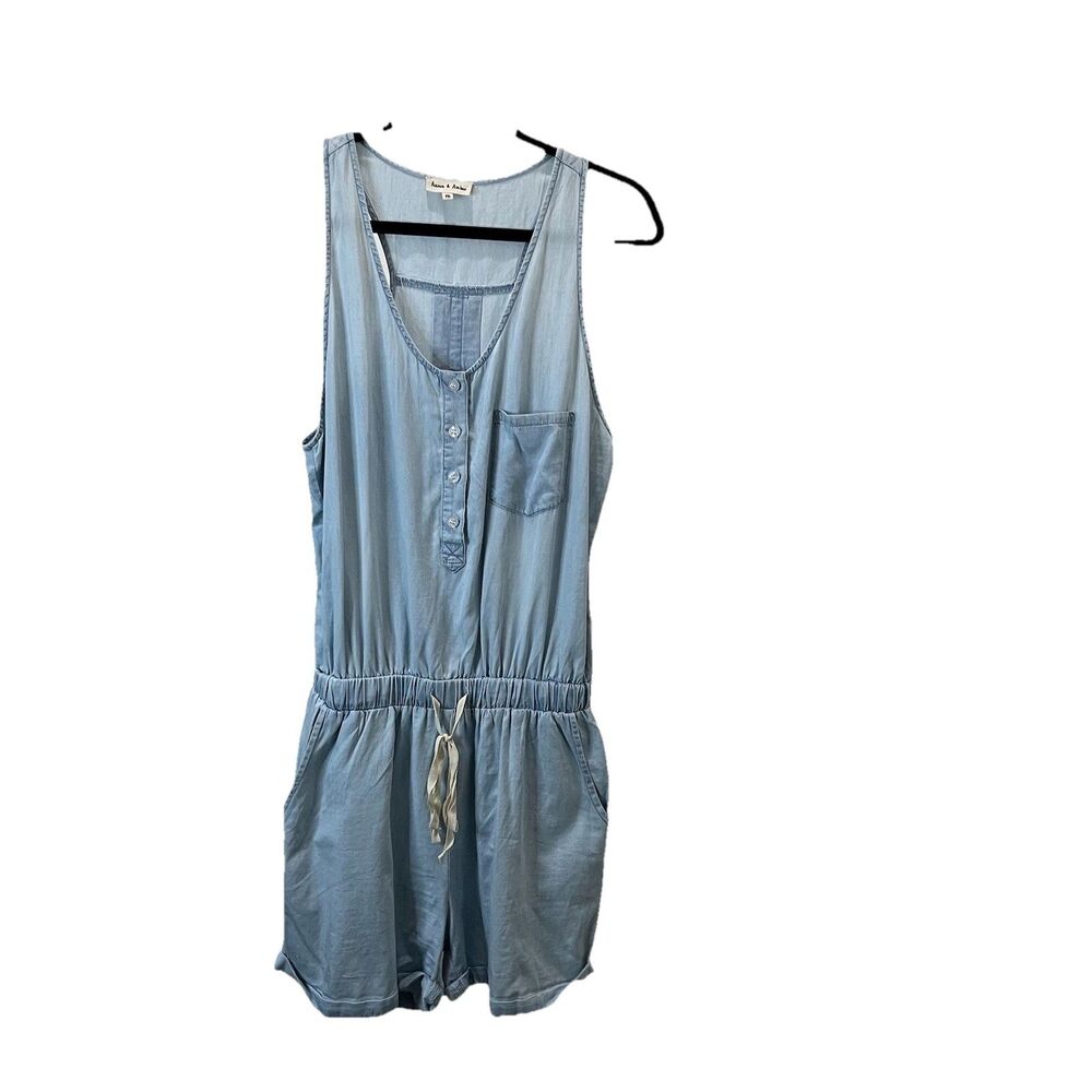 Aaron & Amber Chambray Light Blue Romper Shorts Womens Size M Tencel